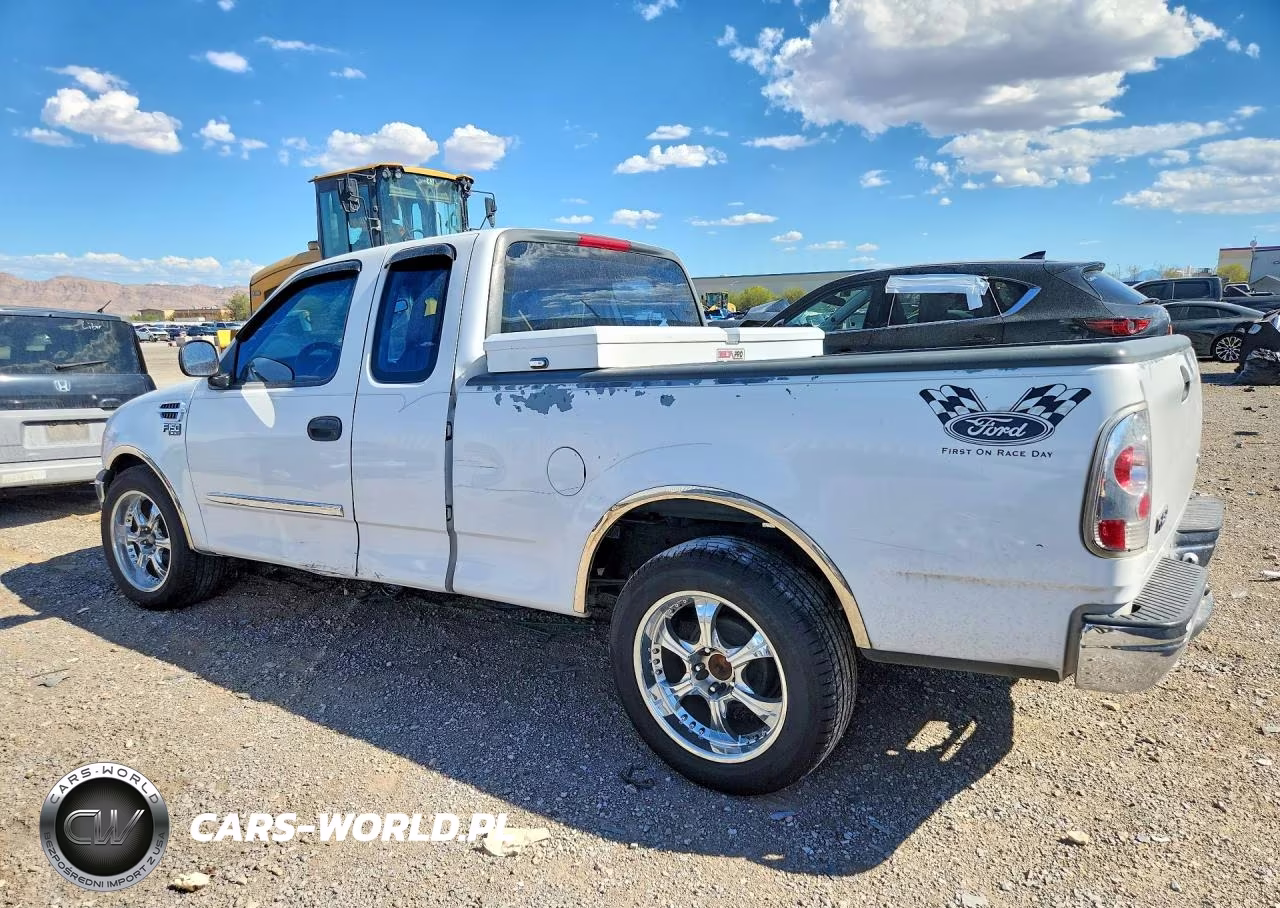 1999 Ford F150 VIN:1FTZX1726XKA12443 - 2
