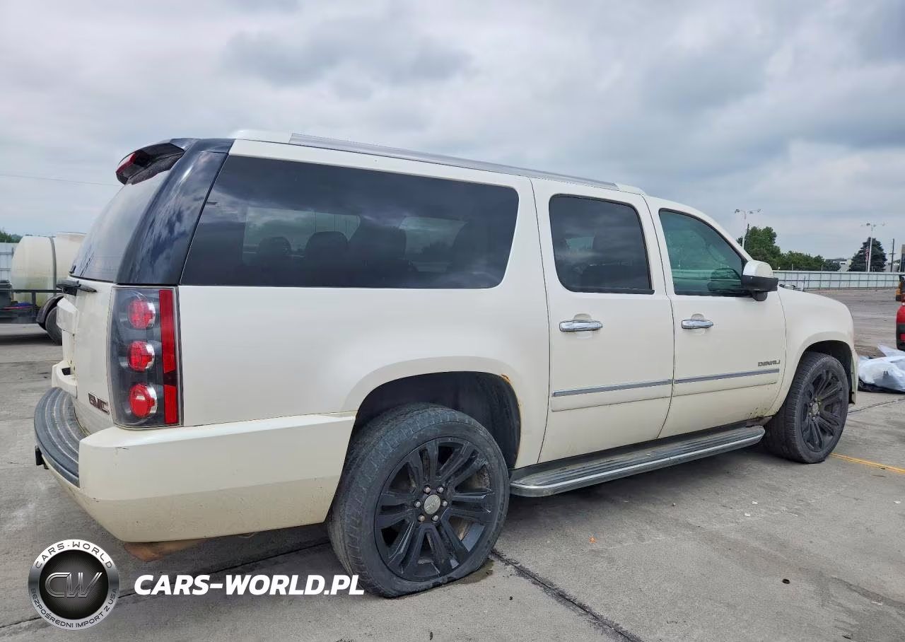 2011 GMC Yukon Xl Denali VIN:1GKS2MEF5BR145500 - 3