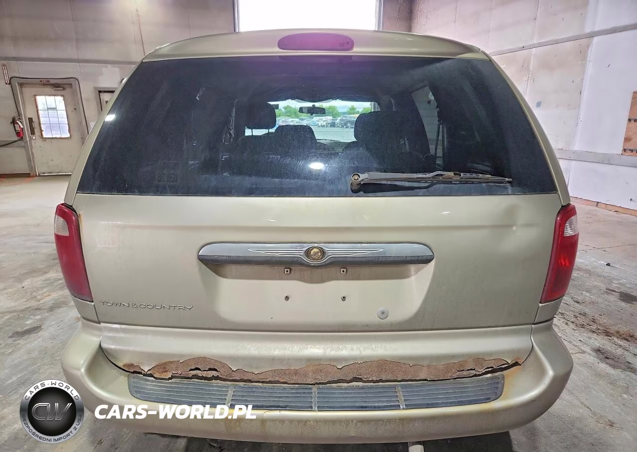 2007 Chrysler Town & Country Lx VIN:1A4GJ45R87B246460 - 6