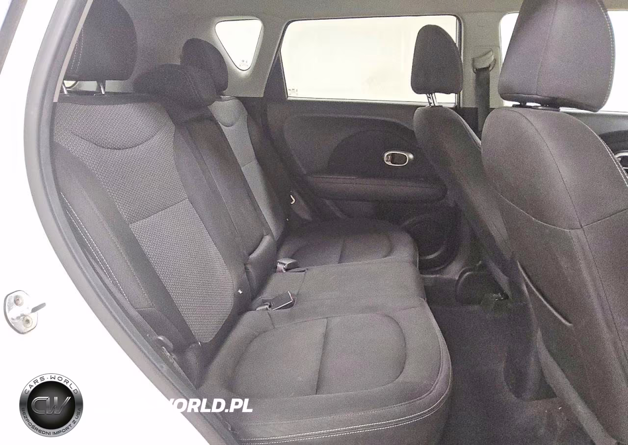 2019 Kia Soul + VIN:KNDJP3A55K7019620 - 10