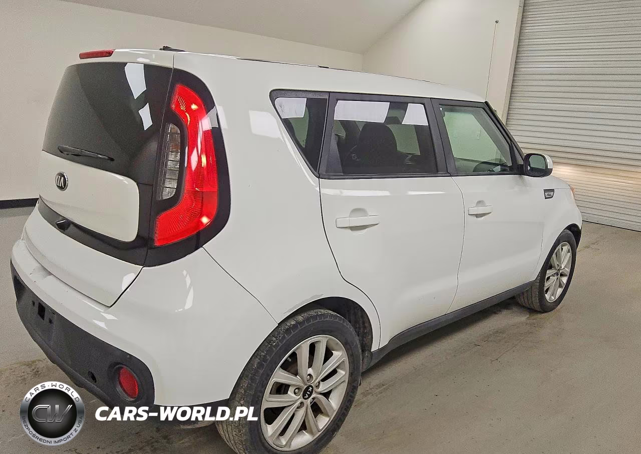 2019 Kia Soul + VIN:KNDJP3A55K7019620 - 3