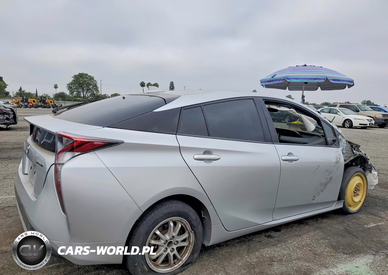 2017 Toyt Prius VIN:JTDKBRFU6H3034844 - 3