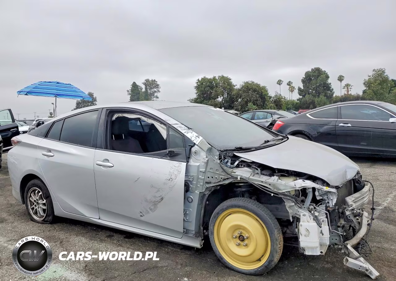 2017 Toyt Prius VIN:JTDKBRFU6H3034844 - 4