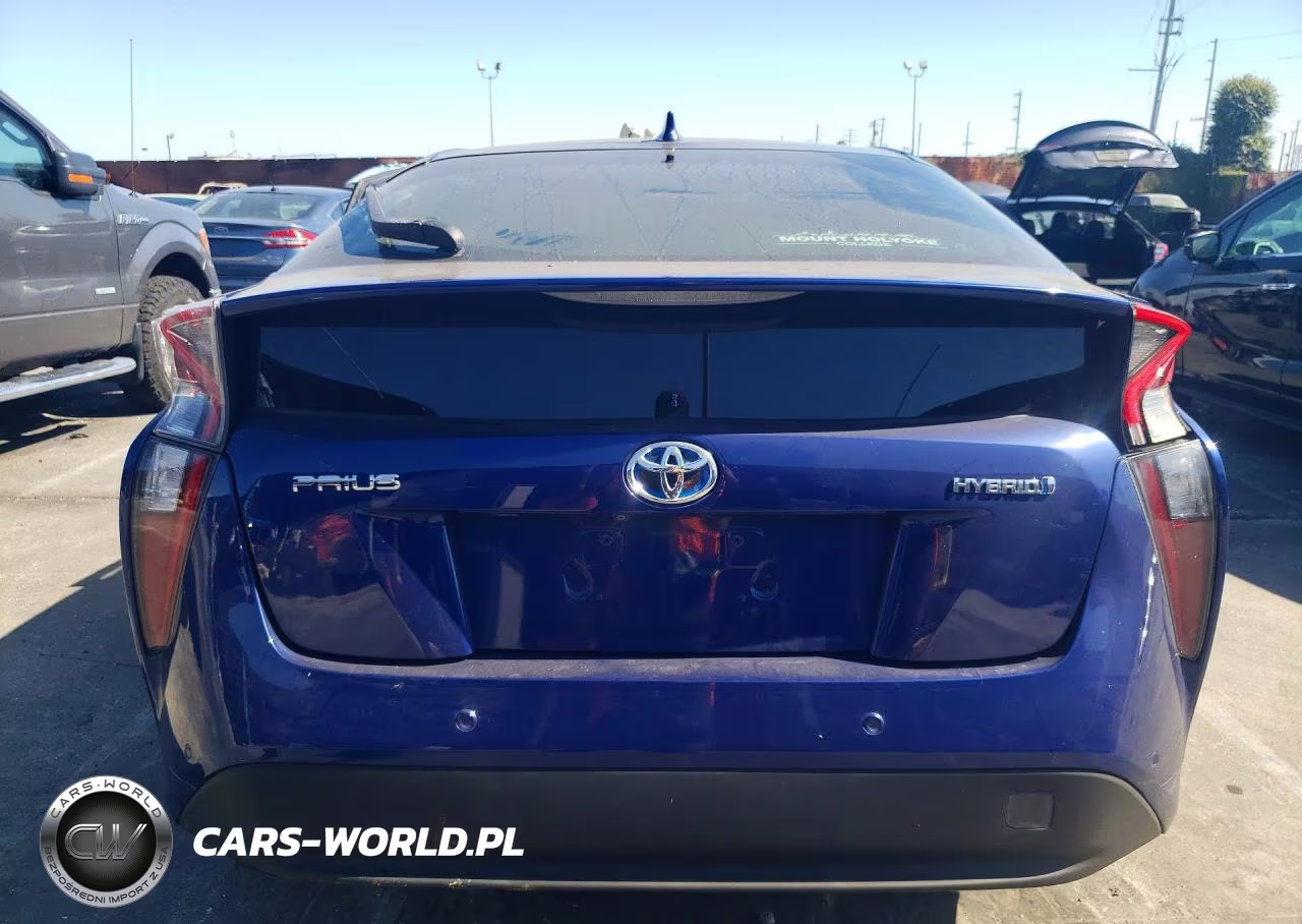2018 Toyota Prius Two VIN:JTDKBRFU2J3598111 - 6