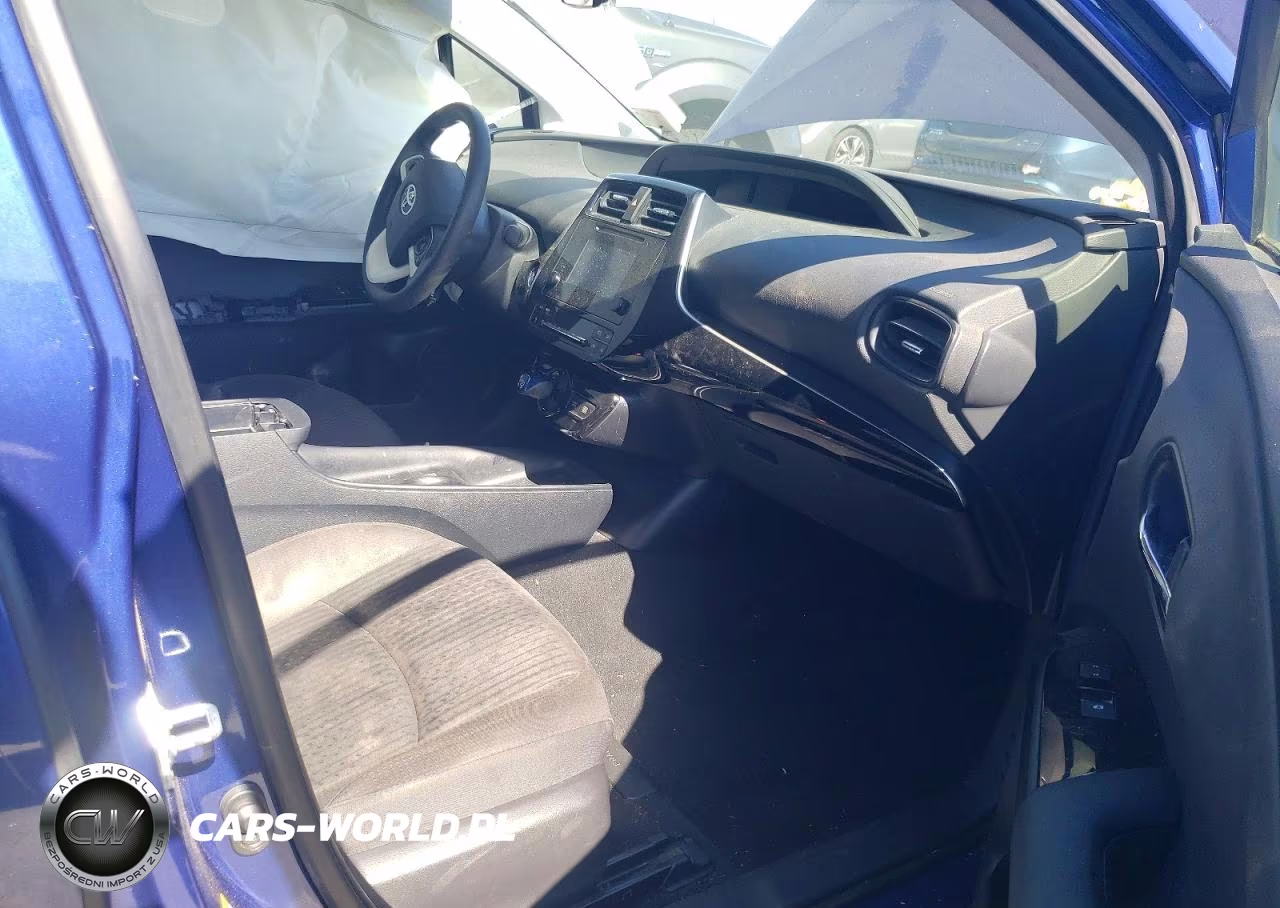 2018 Toyota Prius Two VIN:JTDKBRFU2J3598111 - 8