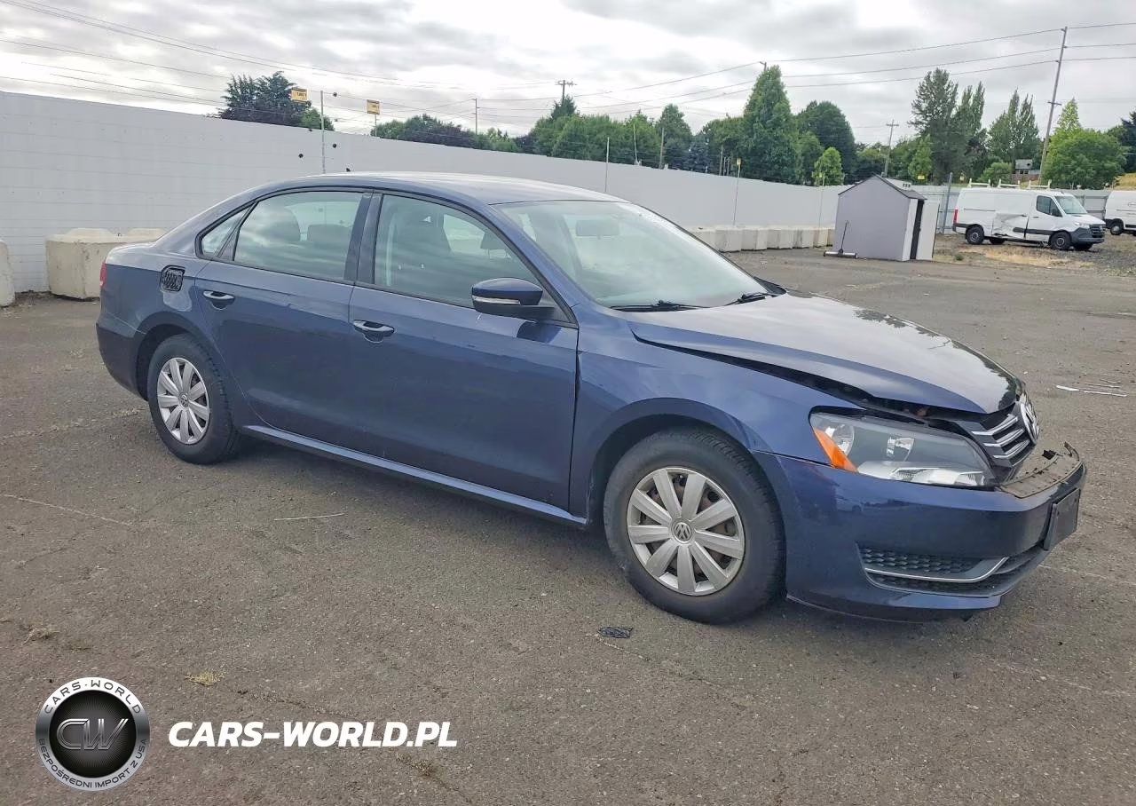 2013 Volkswagen Passat S VIN:1VWAP7A34DC040097 - 4