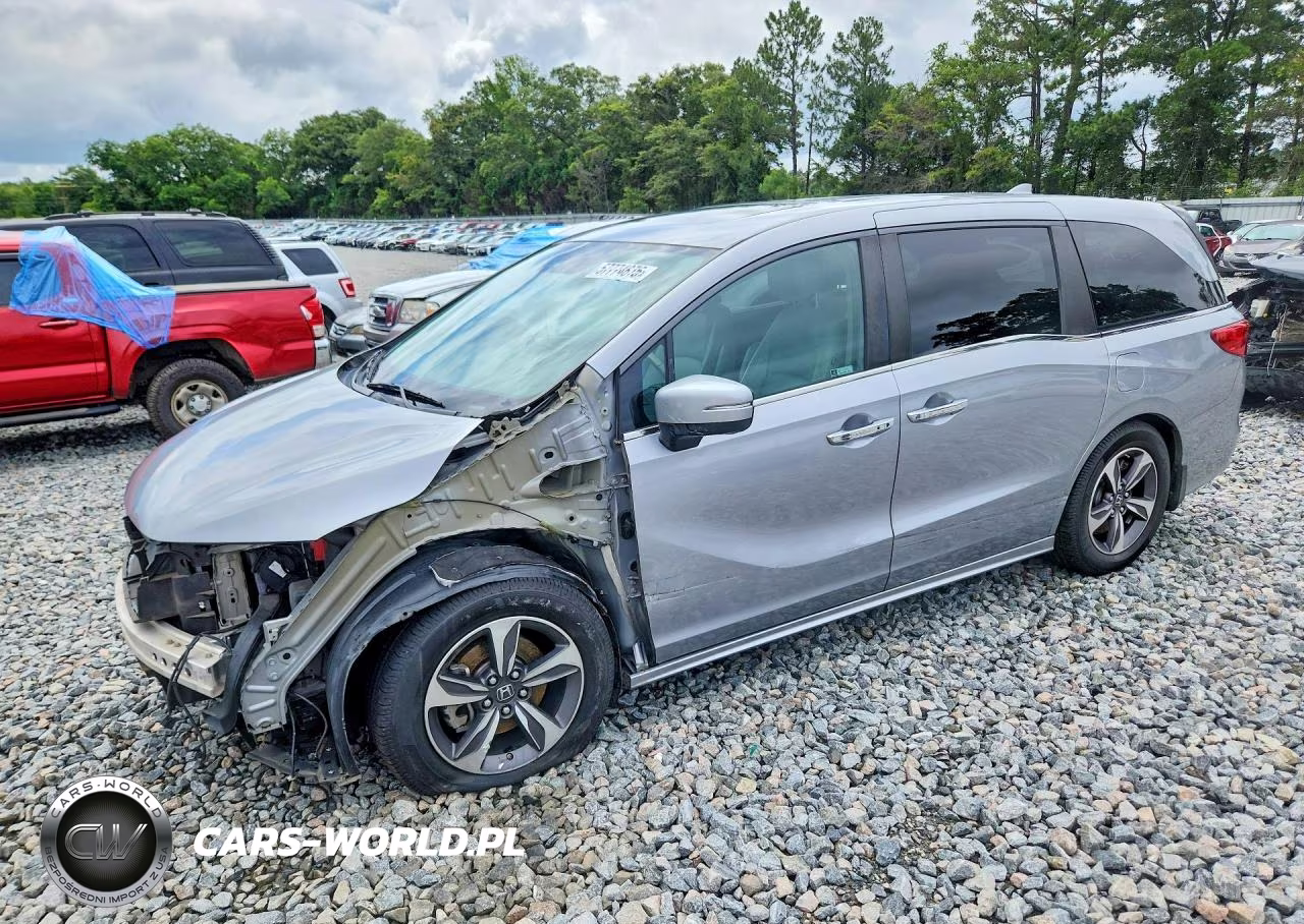 2019 Honda Odyssey Touring – zdjęcie 1 z 13