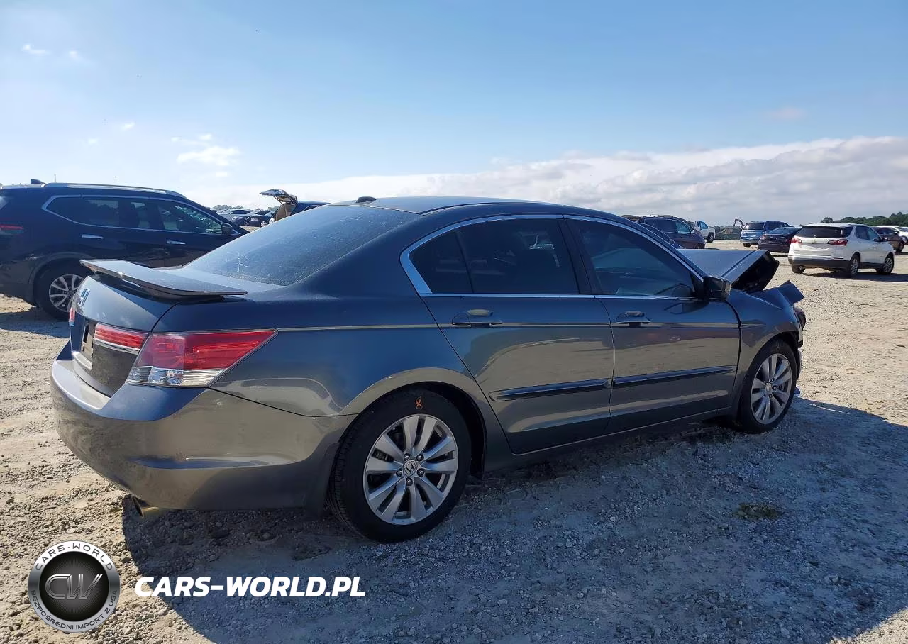 2011 Honda Accord Exl VIN:1HGCP2F85BA034421 - 3