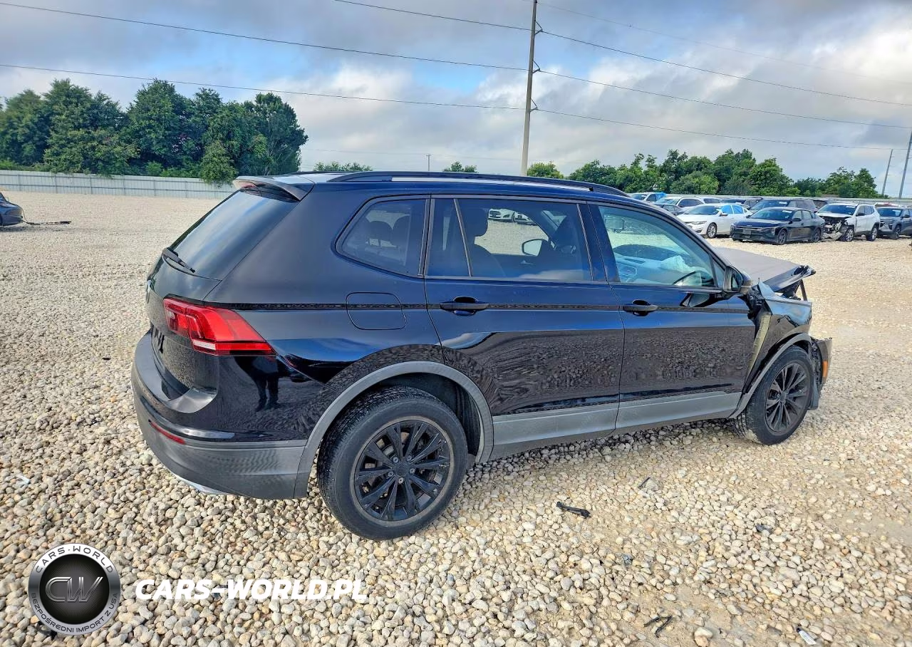 2019 Volkswagen Tiguan S VIN:3VV1B7AX4KM173685 - 3