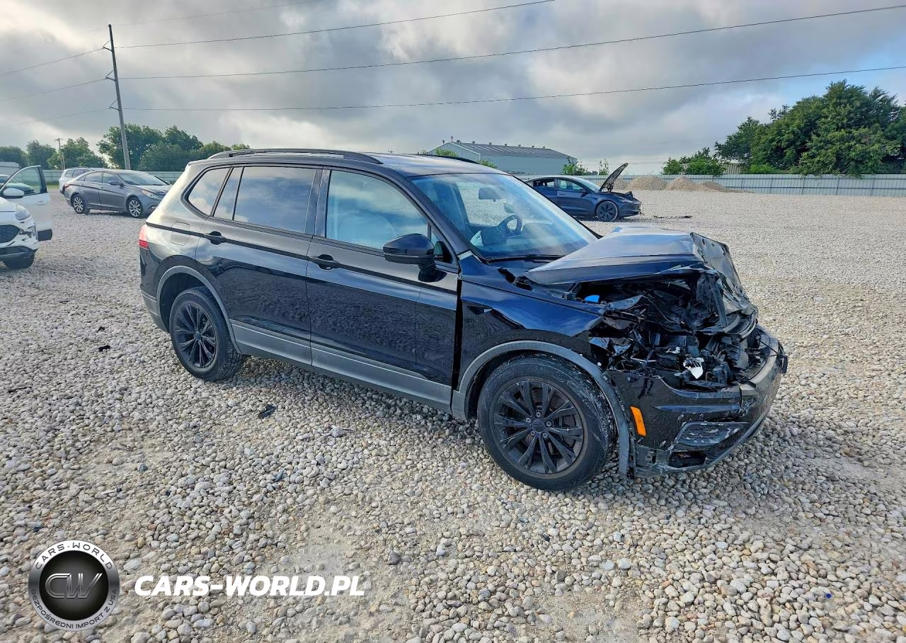 2019 Volkswagen Tiguan S VIN:3VV1B7AX4KM173685 - 4