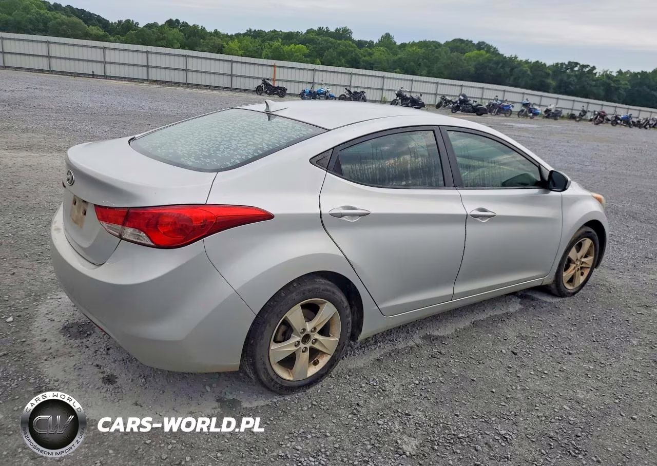 2011 Hyundai Elantra Gls VIN:KMHDH4AE8BU112712 - 3