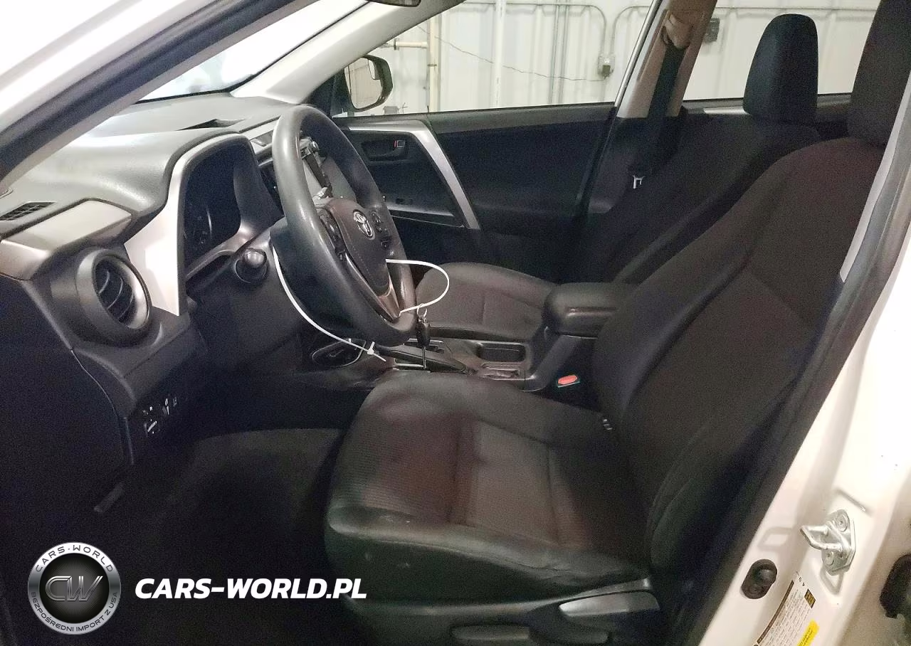 2017 Toyota Rav4 Le VIN:JTMZFREVXHJ711032 - 7