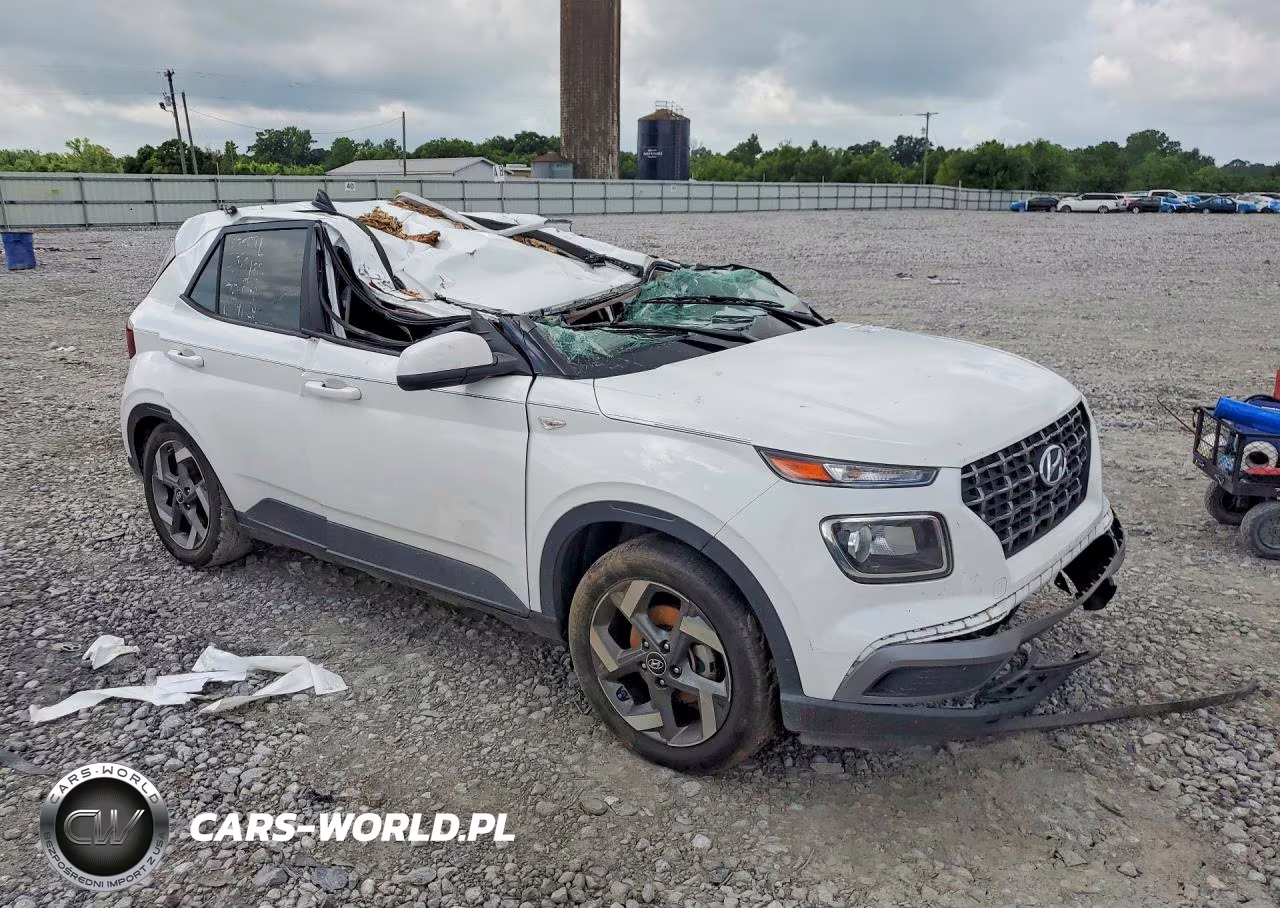 2021 Hyundai Venue Sel VIN:KMHRC8A38MU075898 - 4