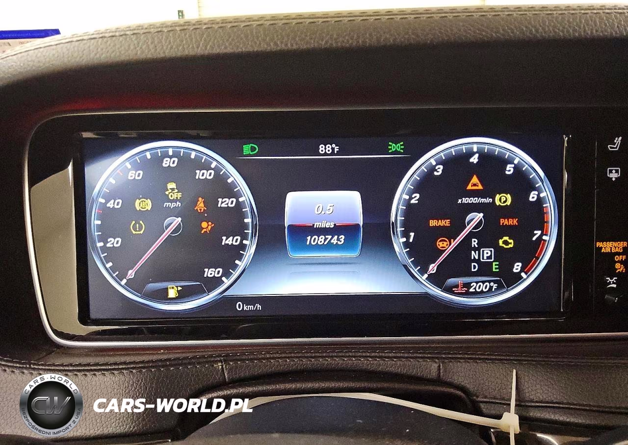 2017 Mercedes-Benz S 550 VIN:WDDUG8CB3HA313337 - 9