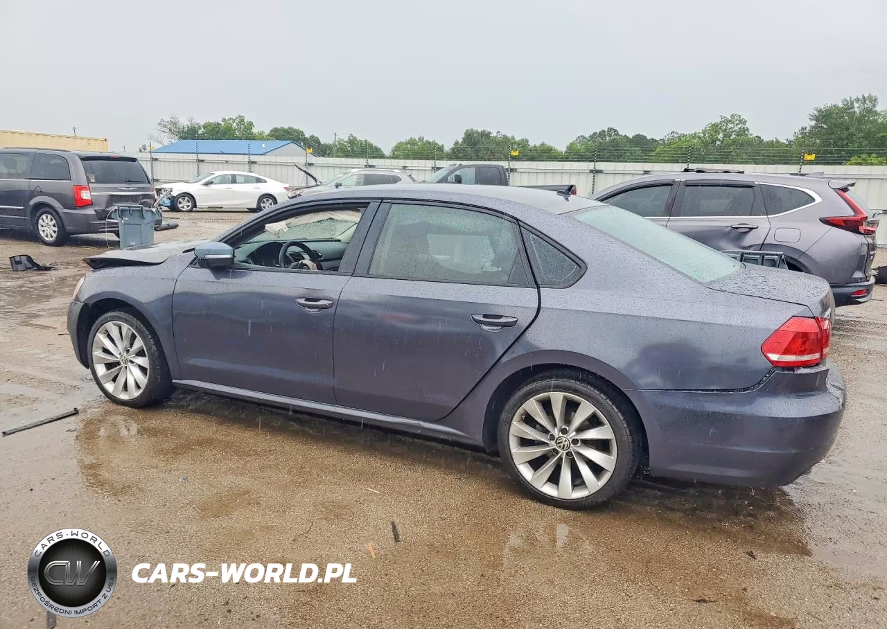 2015 Volkswagen Passat S VIN:1VWAS7A31FC070742 - 2