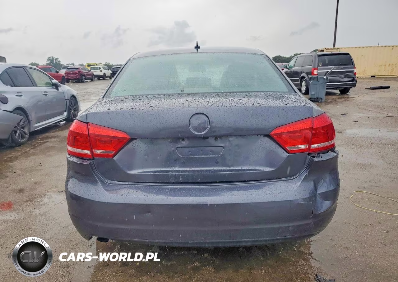 2015 Volkswagen Passat S VIN:1VWAS7A31FC070742 - 6