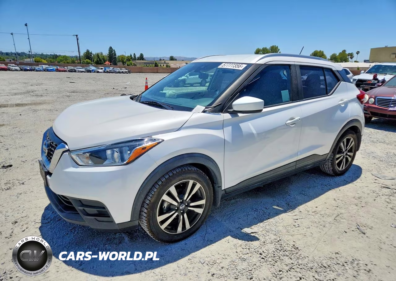 2020 Nissan Kicks Sv