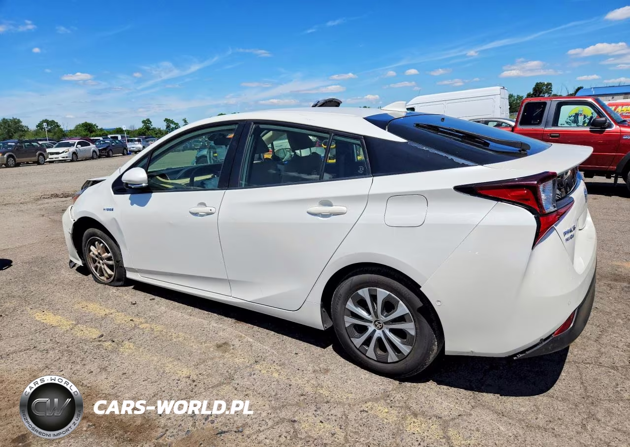 2019 Toyota Prius Le Awd-E VIN:JTDL9RFU8K3006728 - 2