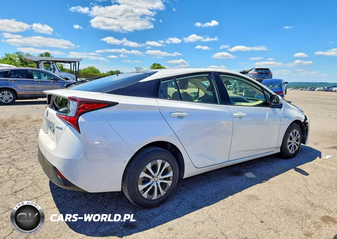 2019 Toyota Prius Le Awd-E VIN:JTDL9RFU8K3006728 - 3