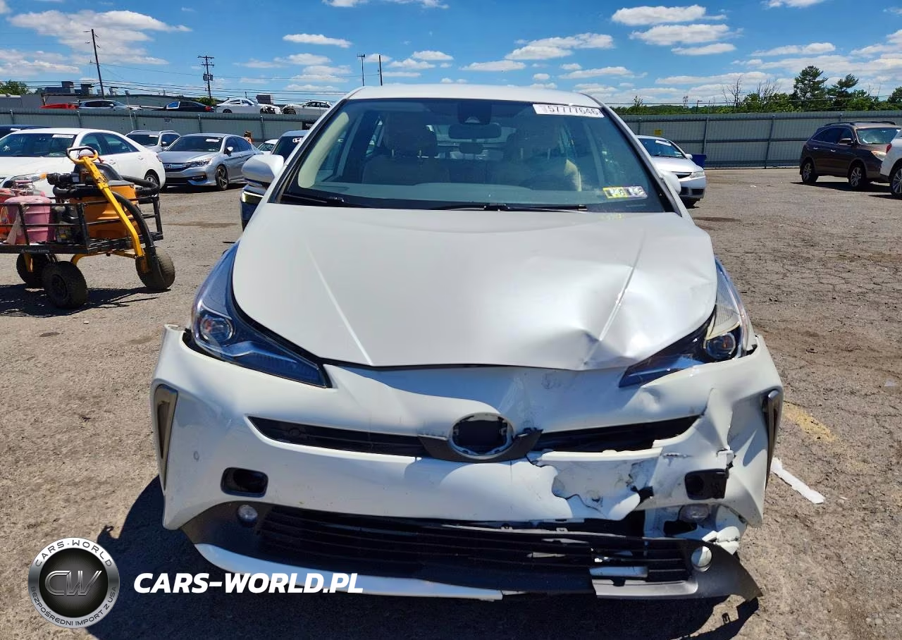 2019 Toyota Prius Le Awd-E VIN:JTDL9RFU8K3006728 - 5