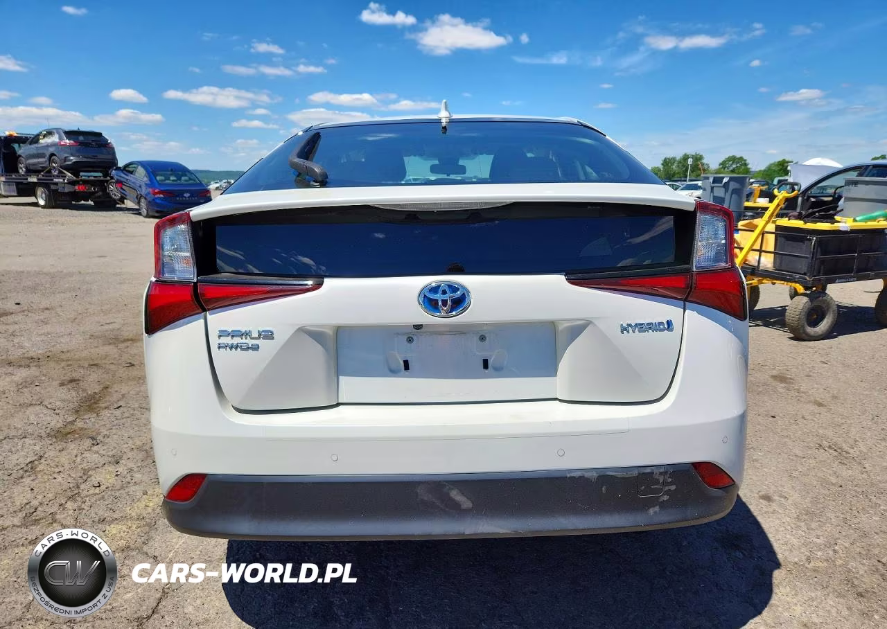 2019 Toyota Prius Le Awd-E VIN:JTDL9RFU8K3006728 - 6