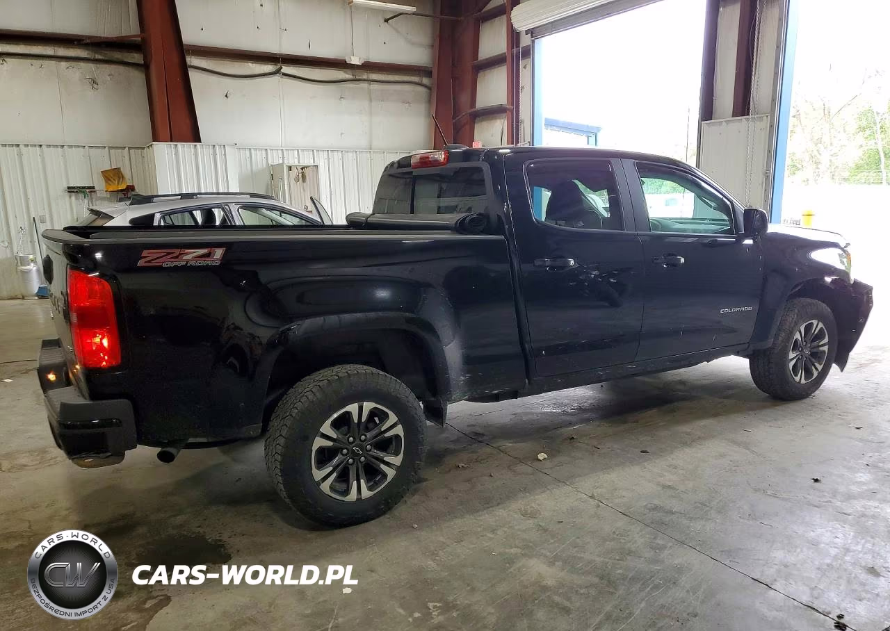 2022 Chevrolet Colorado Z71 VIN:1GCGTDEN8N1209568 - 3