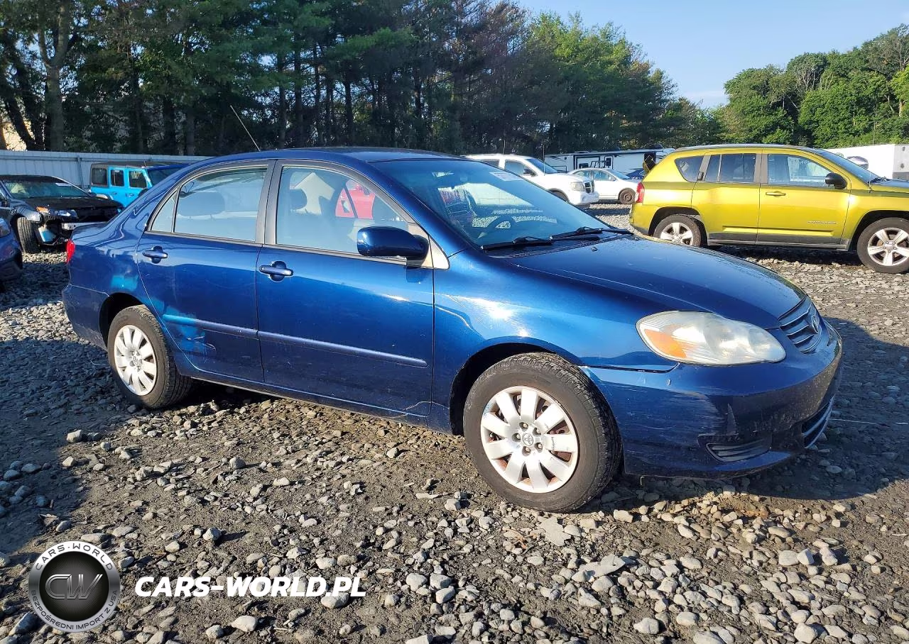2003 Toyota Corolla Le VIN:JTDBR32EX30044861 - 4