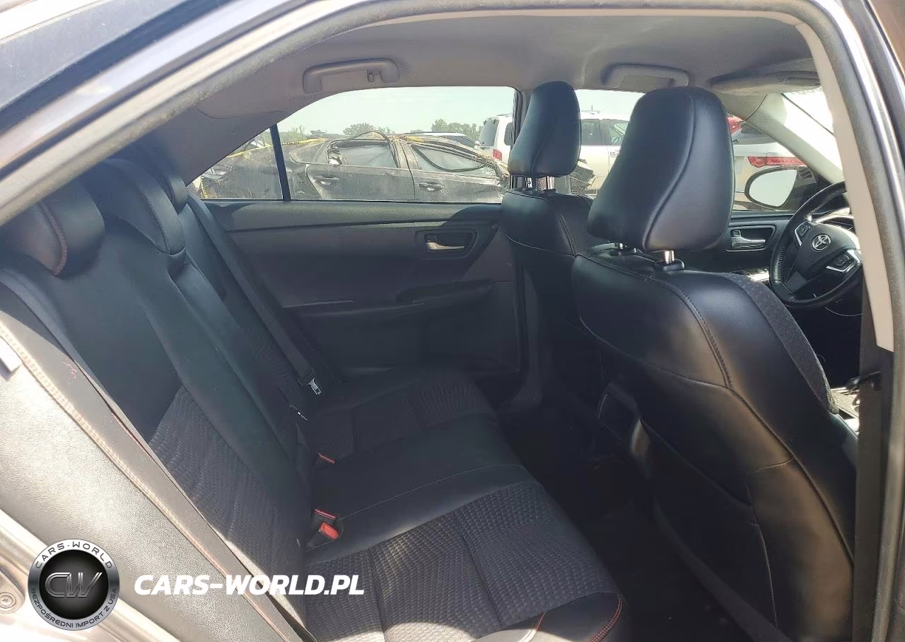 2015 Toyota Camry Se VIN:4T1BF1FK2FU941775 - 10
