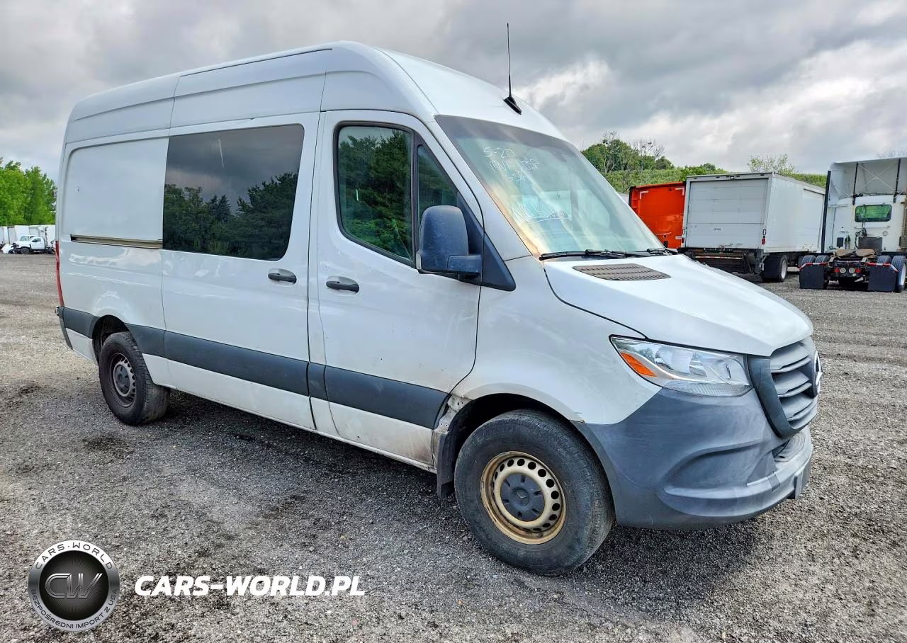 2022 Mercedes-Benz Sprinter 2500 Delivery Van VIN:W1Y4EBHY4NT086696 - 4