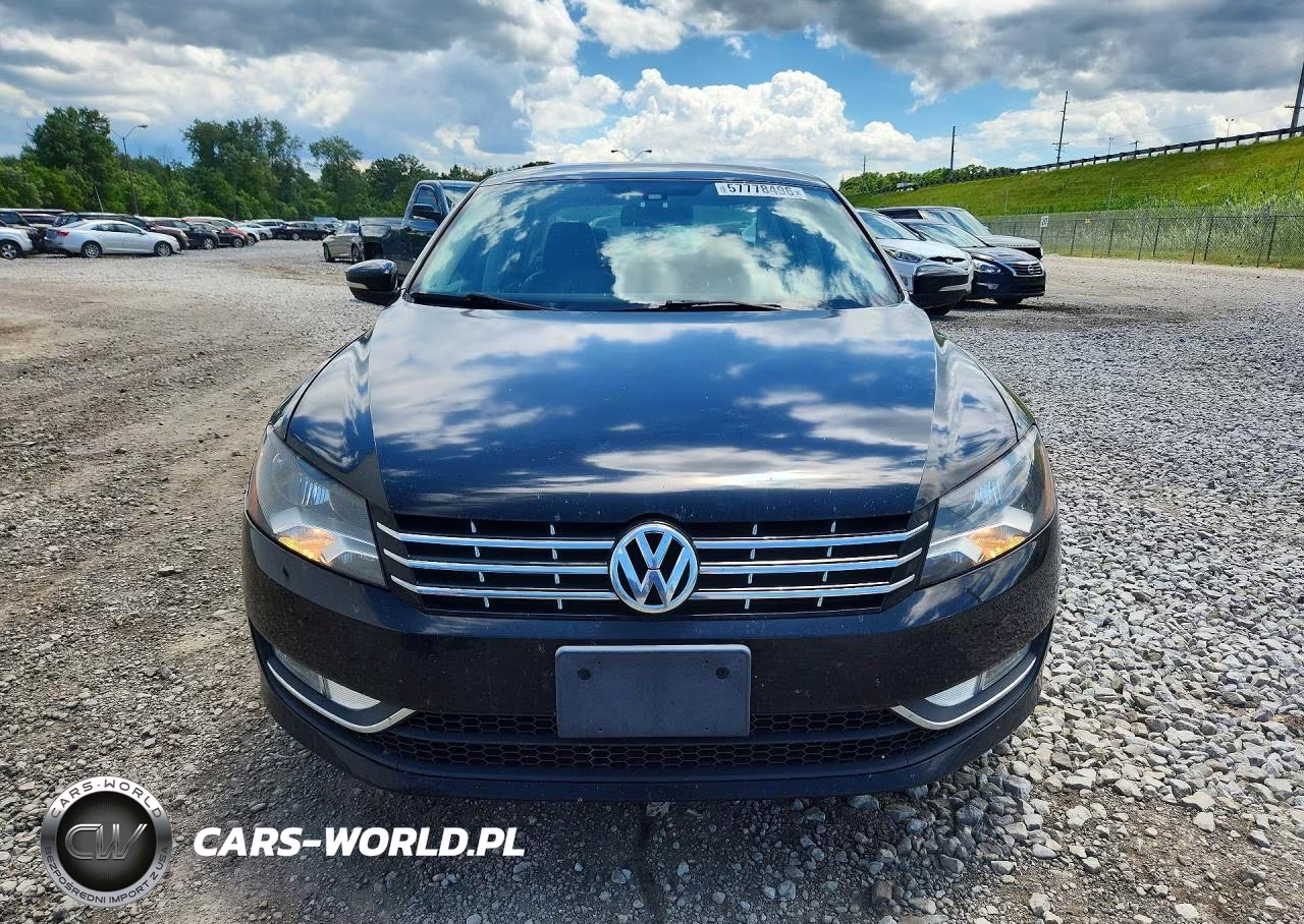 2014 Volkswagen Passat Sel VIN:1VWCM7A38EC031034 - 5