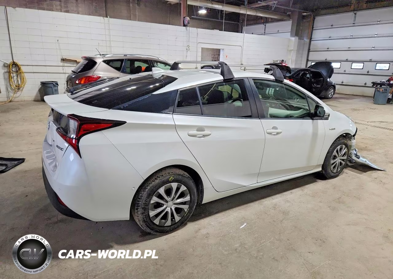 2019 Toyota Prius Le Awd-E VIN:JTDL9RFU3K3009455 - 3