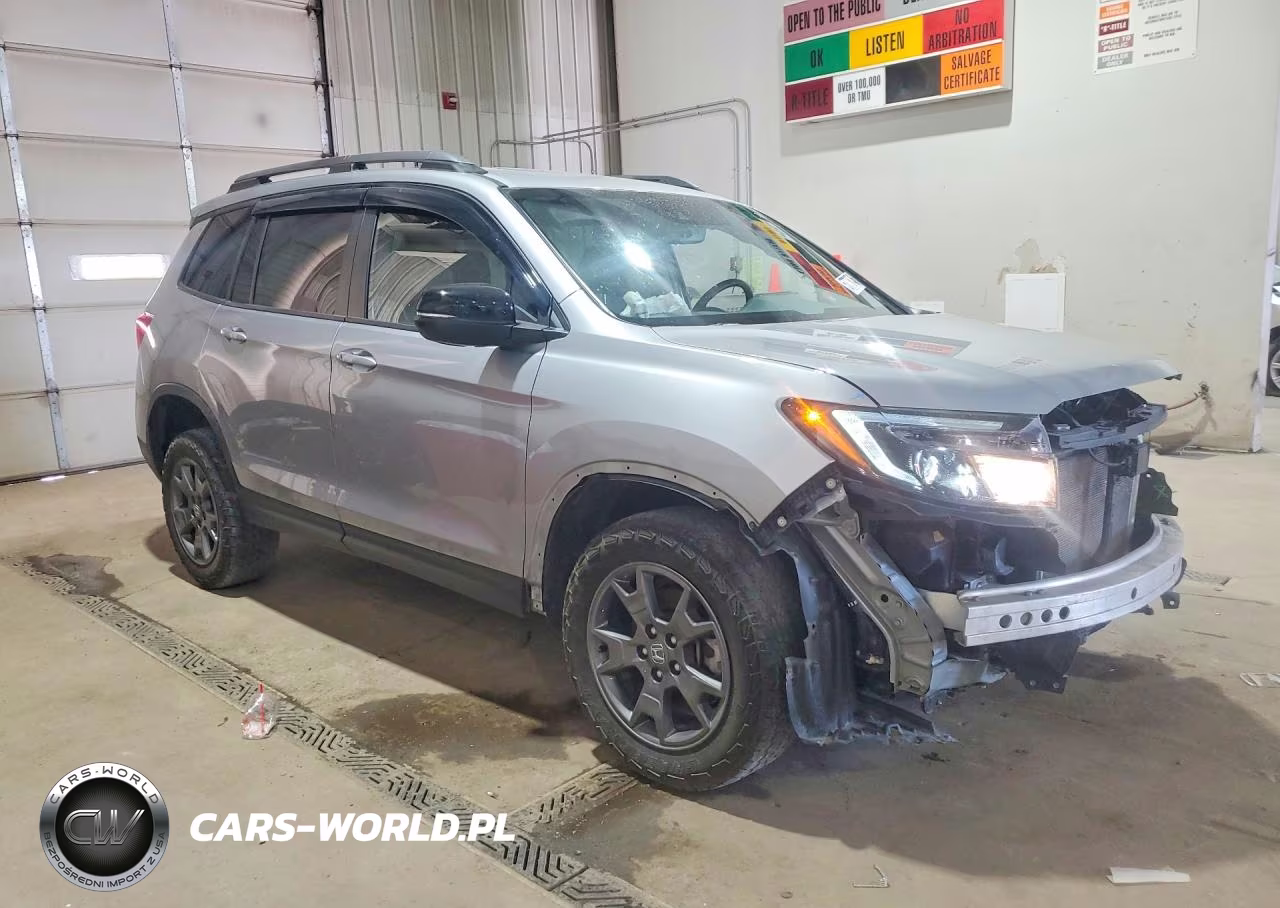 2024 Honda Passport VIN:5FNYF8H69RB004572 - 4
