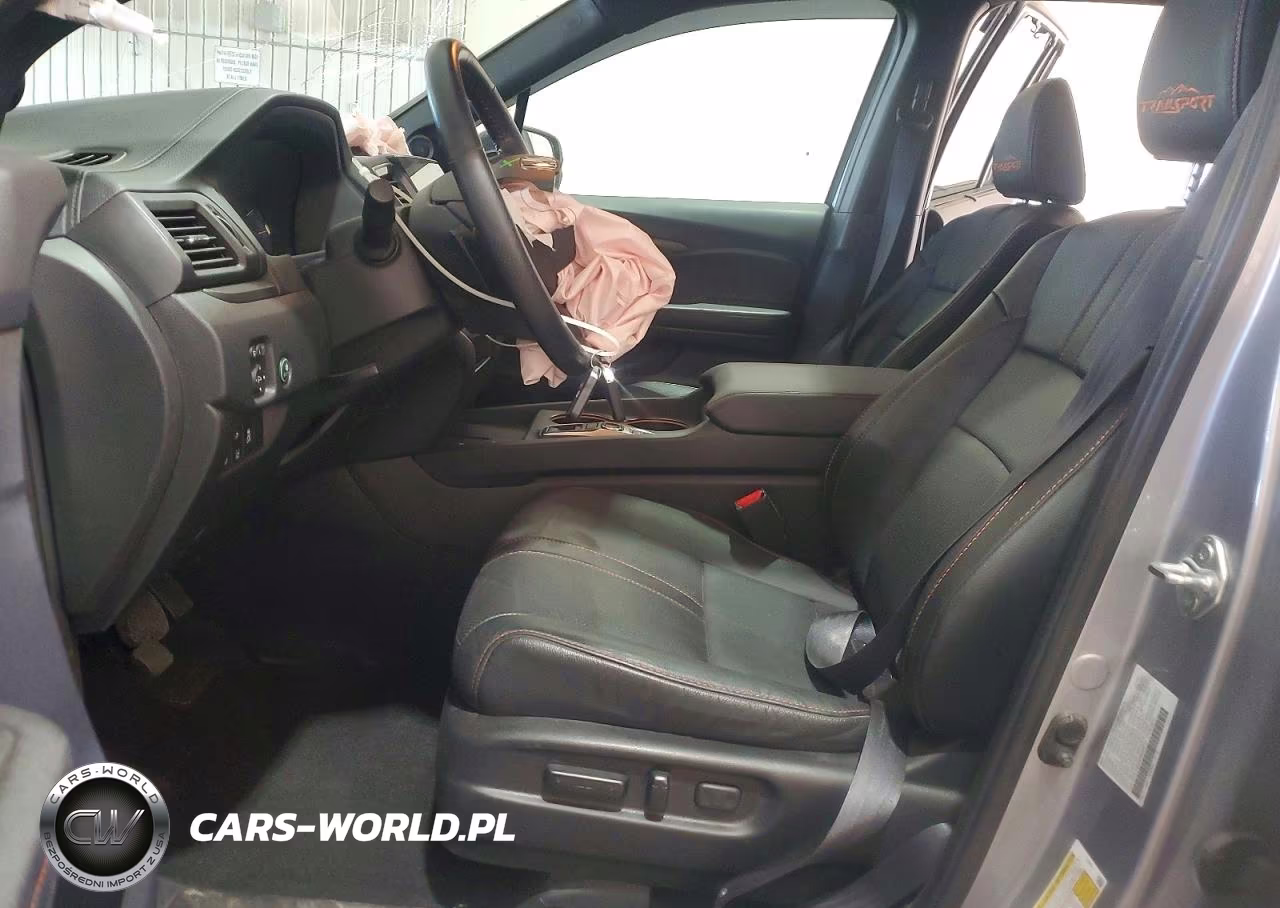 2024 Honda Passport VIN:5FNYF8H69RB004572 - 7