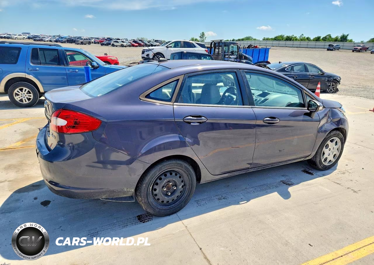 2013 Ford Fiesta Se VIN:3FADP4BJ4DM167044 - 3