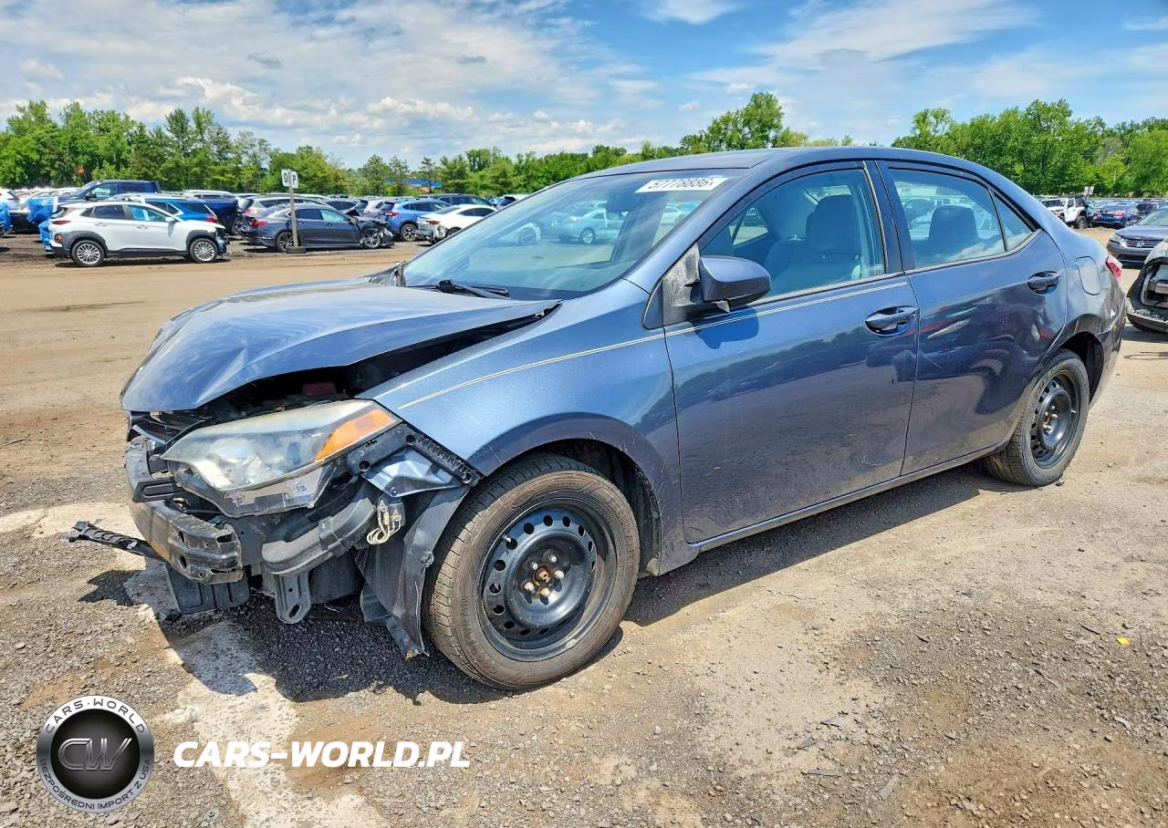 2015 Toyota Corolla Le – zdjęcie 1 z 13
