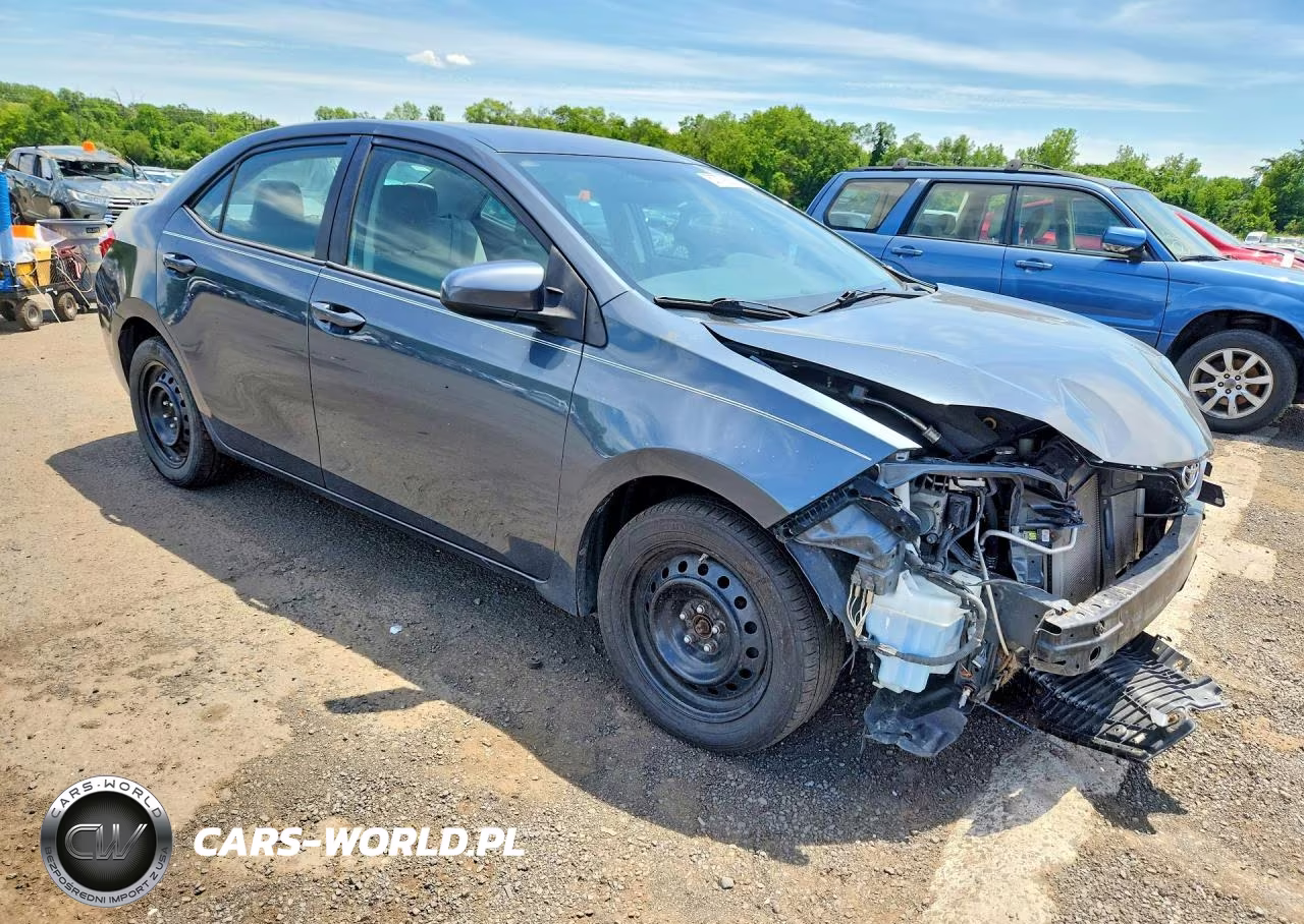2015 Toyota Corolla Le VIN:2T1BURHE7FC425831 - 4