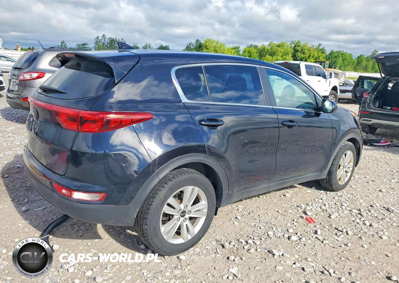 2018 Kia Sportage Lx VIN:KNDPM3ACXJ7395102 - 3
