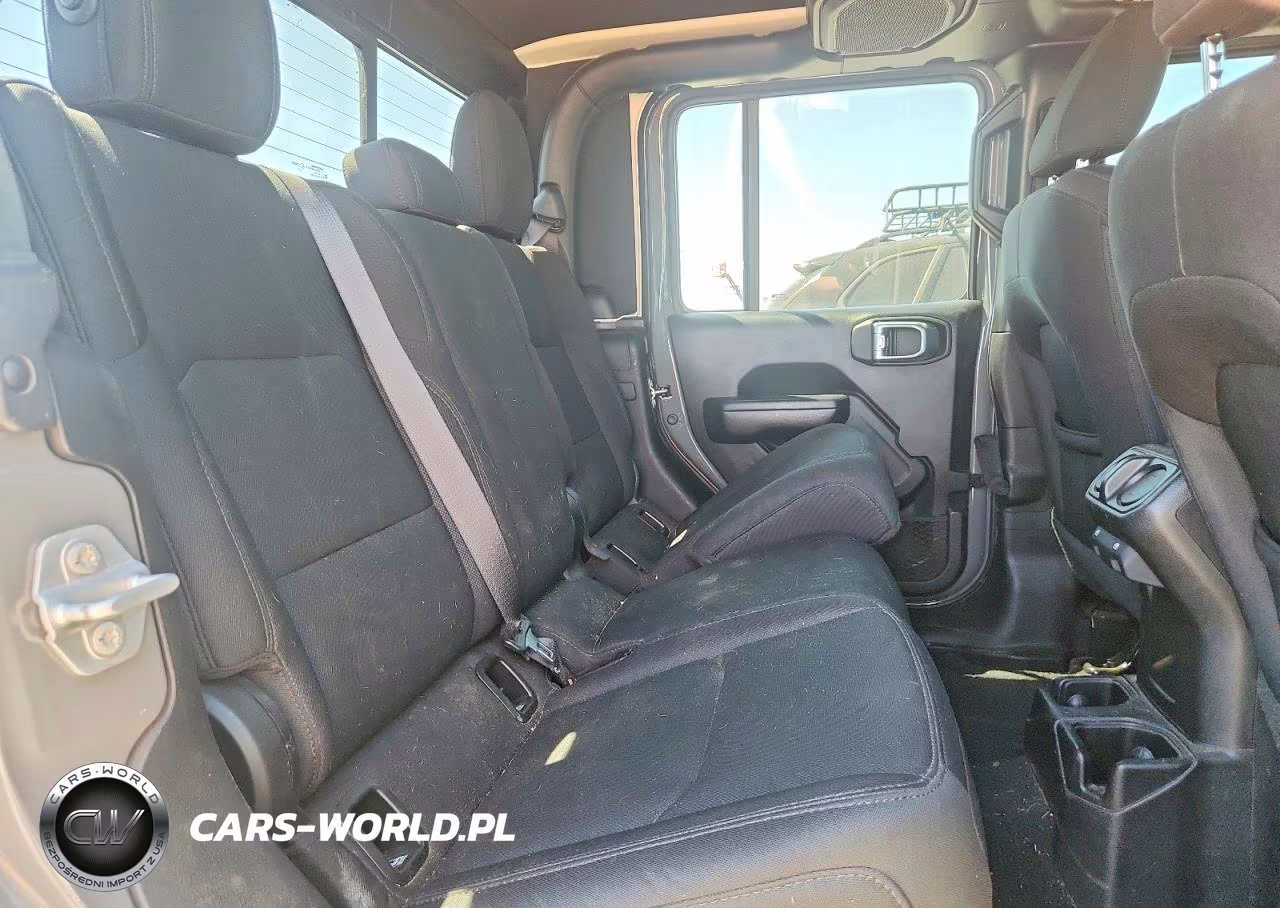 2021 Jeep Gladiator Sport VIN:1C6HJTAG8ML568313 - 10
