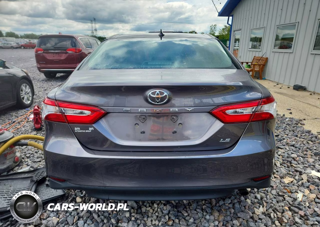 2020 Toyota Camry Le VIN:4T1L11AK7LU910267 - 6