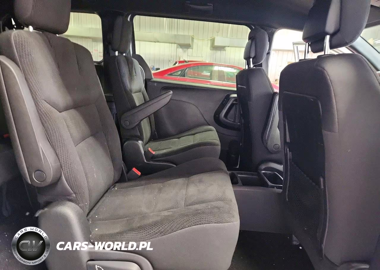 2019 Dodge Grand Caravan Se VIN:2C4RDGBG5KR704444 - 11