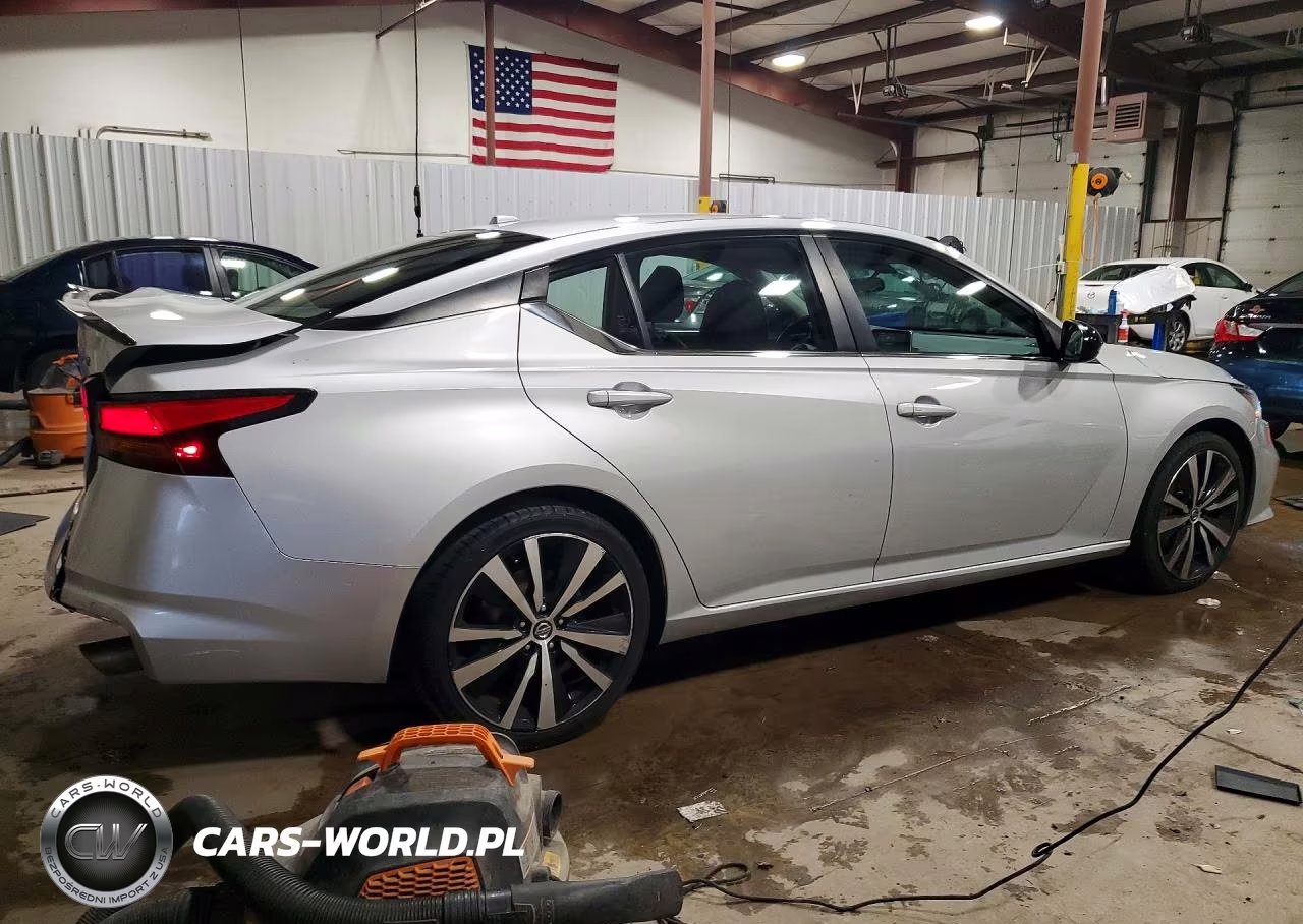 2020 Nissan Altima Sr VIN:1N4BL4CVXLC230023 - 3