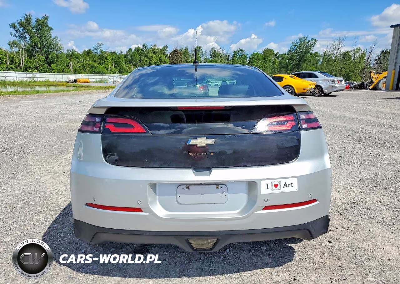 2012 Chevrolet Volt VIN:1G1RB6E4XCU111659 - 6
