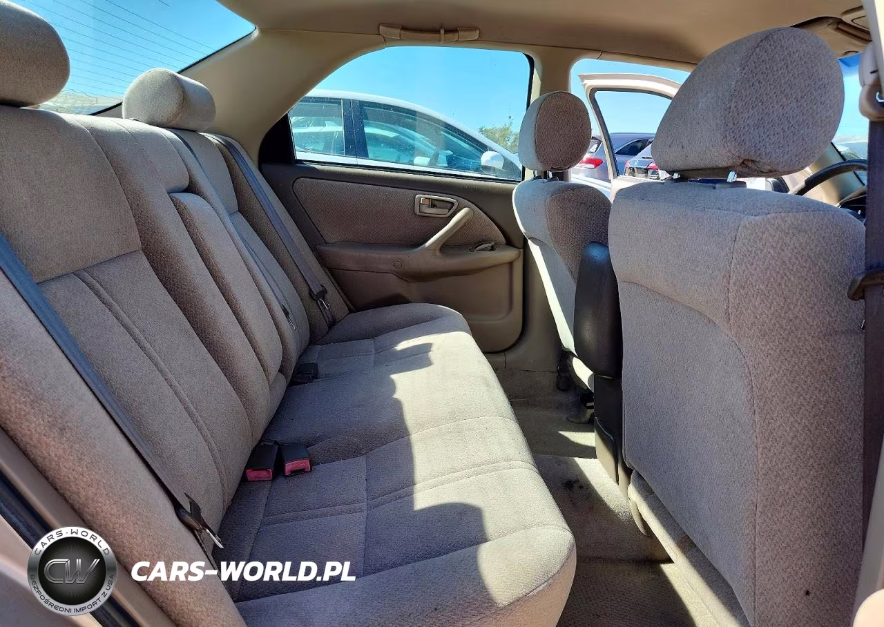 2001 Toyota Camry Le VIN:4T1BG22K81U847384 - 10