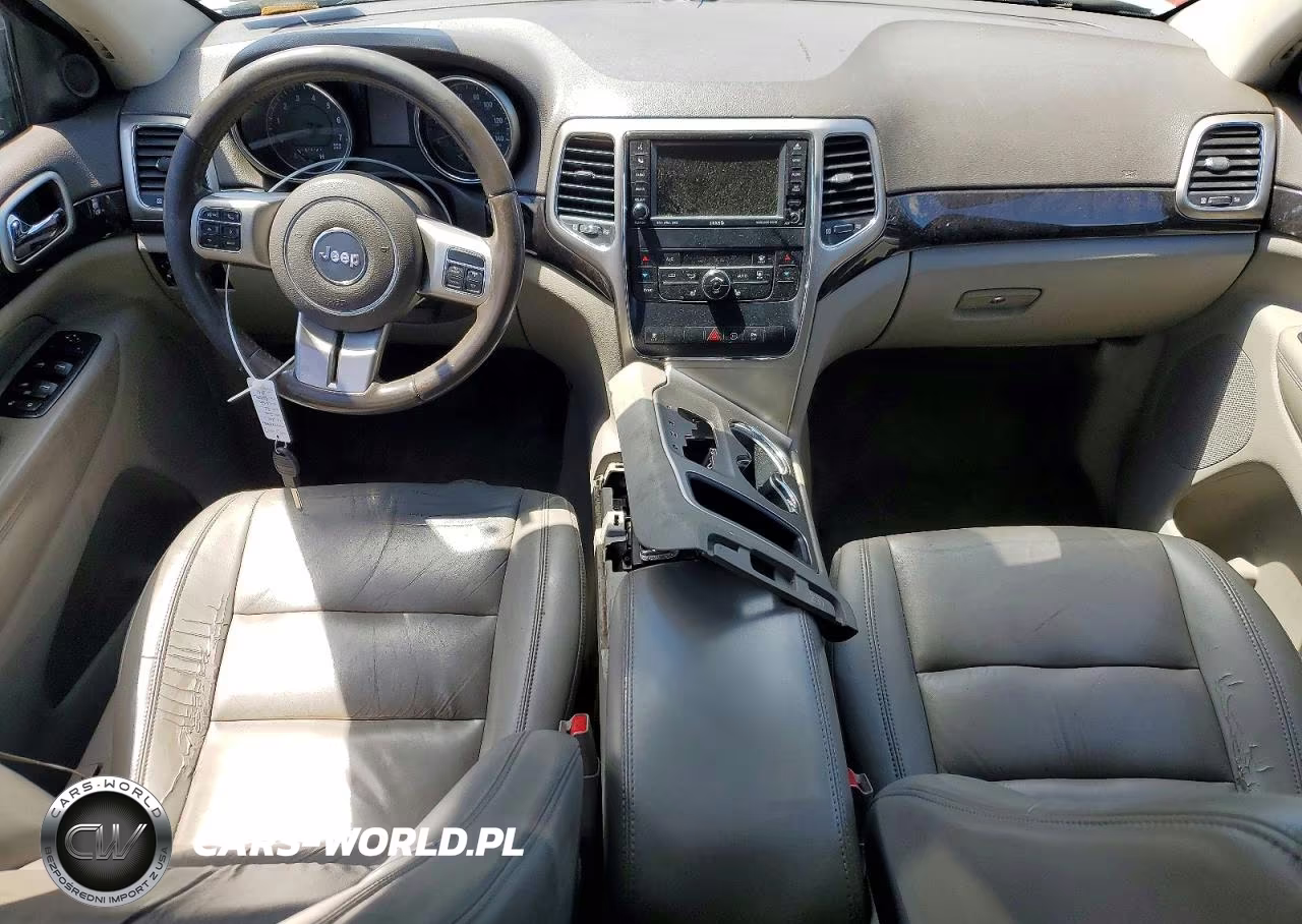 2011 Jeep Grand Cherokee Laredo VIN:1J4RR4GG5BC587590 - 8