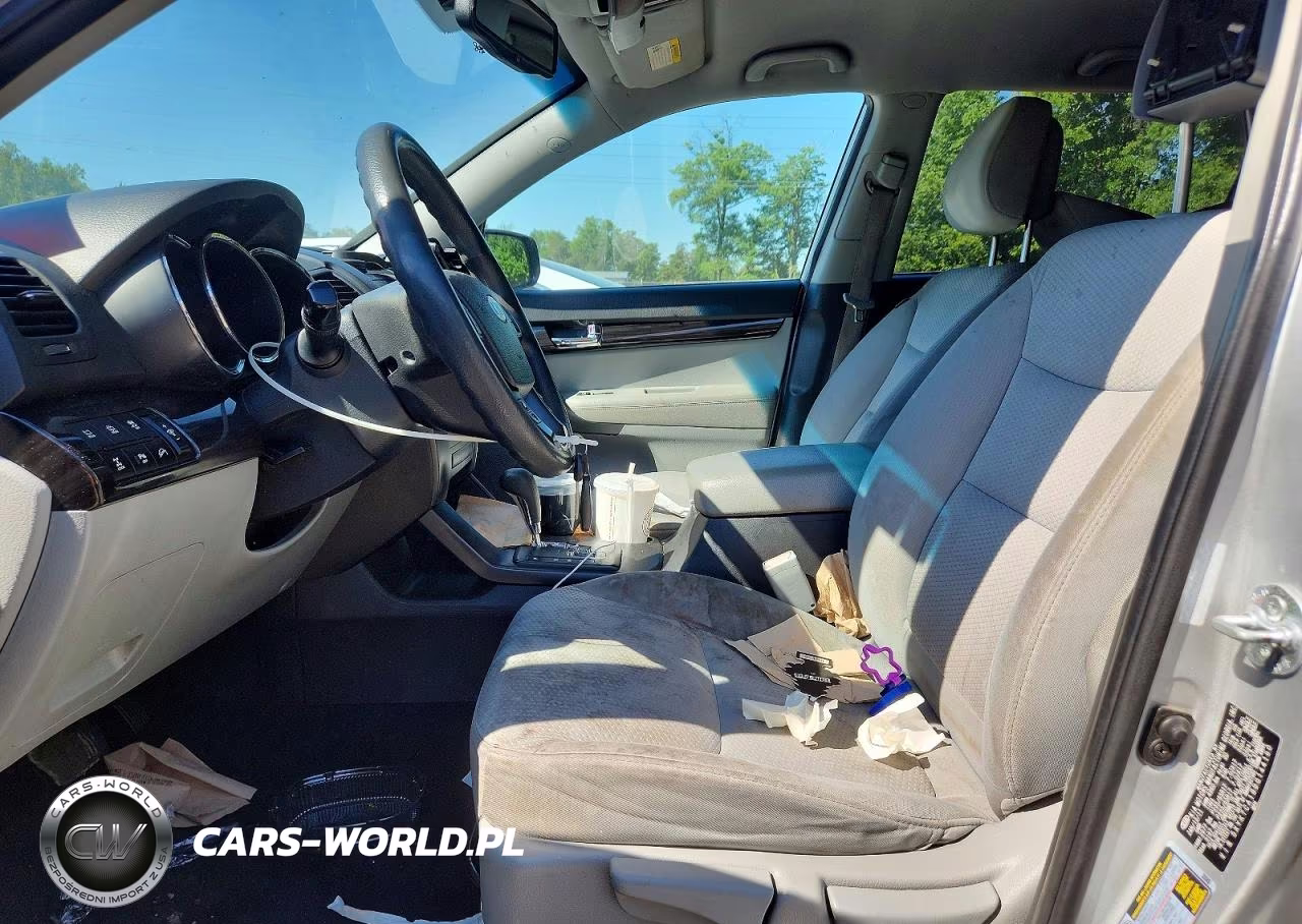 2011 Kia Sorento Lx VIN:5XYKTCA18BG144160 - 7