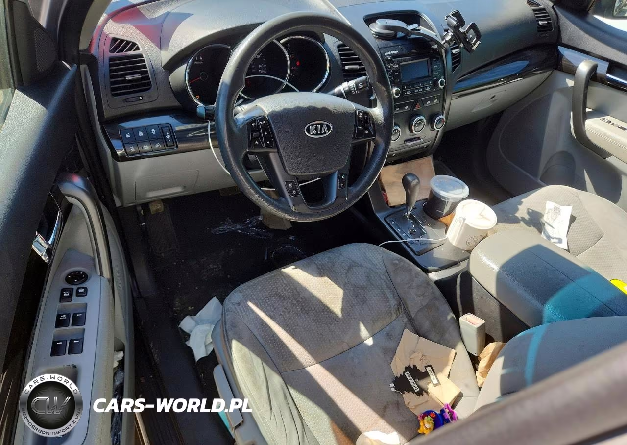 2011 Kia Sorento Lx VIN:5XYKTCA18BG144160 - 8