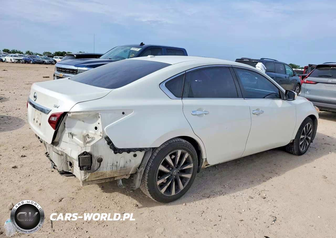 2018 Nissan Altima 2.5 Sv VIN:1N4AL3AP7JC136463 - 3