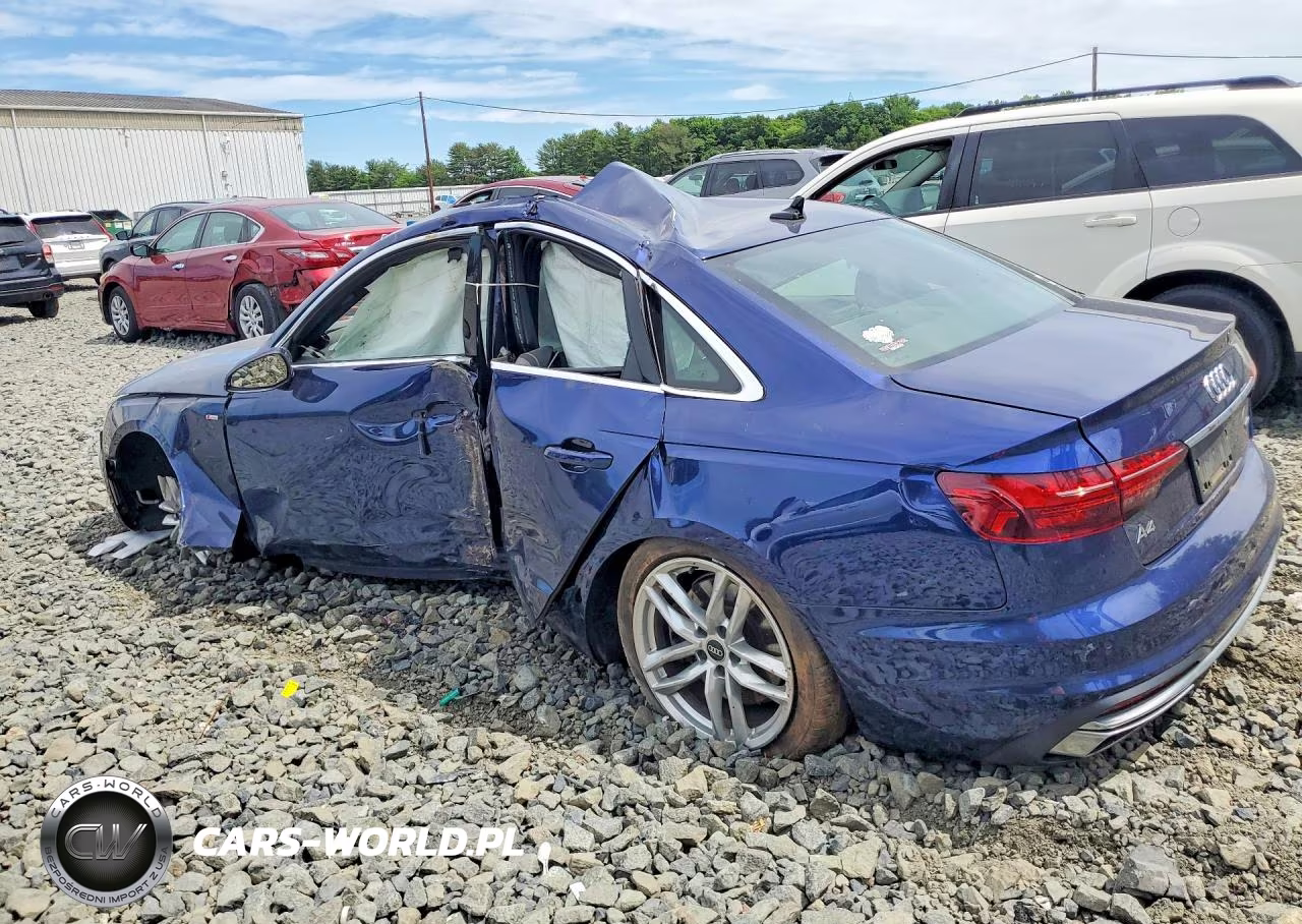 2022 Audi A4 Premium 45 VIN:WAUDAAF41NN004743 - 2