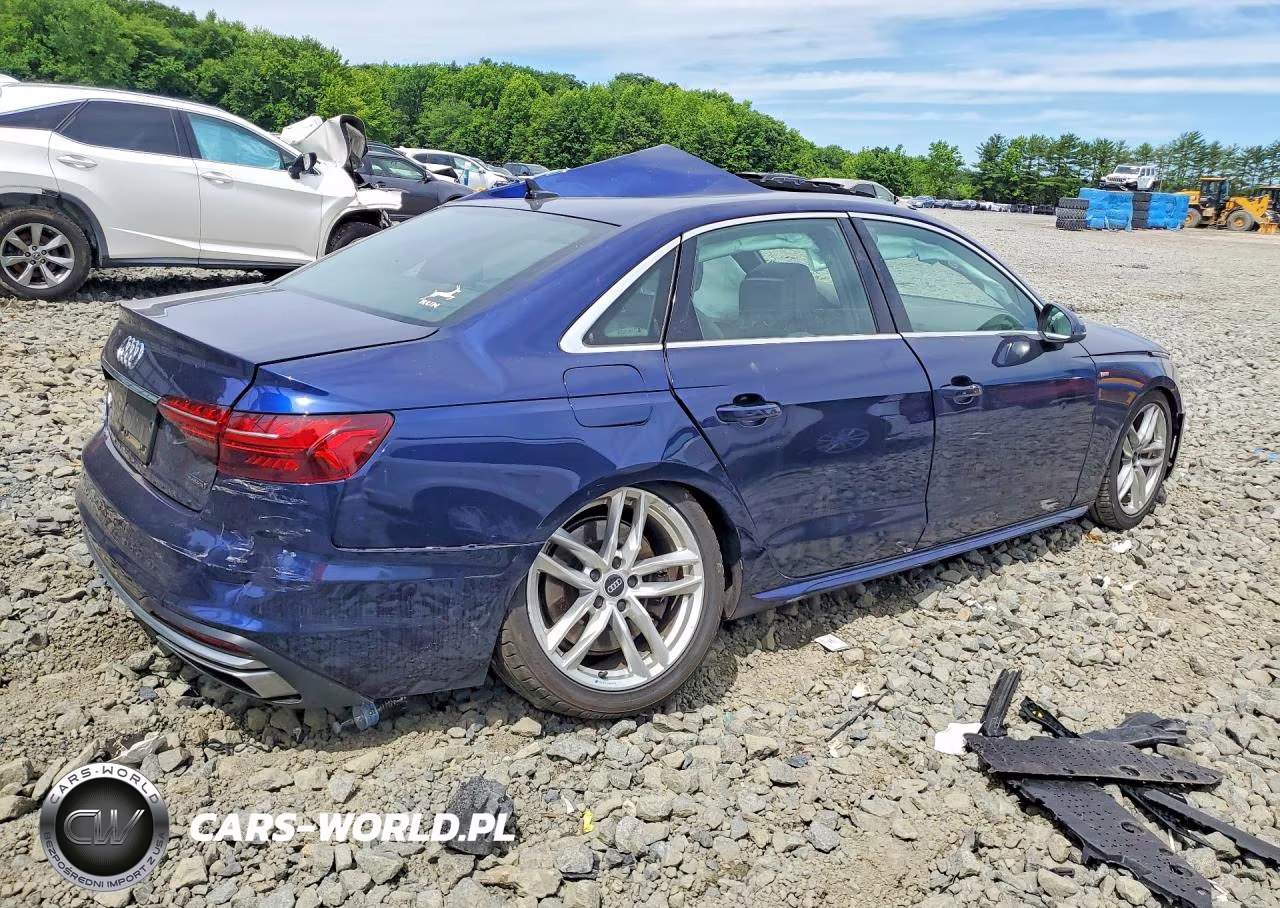 2022 Audi A4 Premium 45 VIN:WAUDAAF41NN004743 - 3