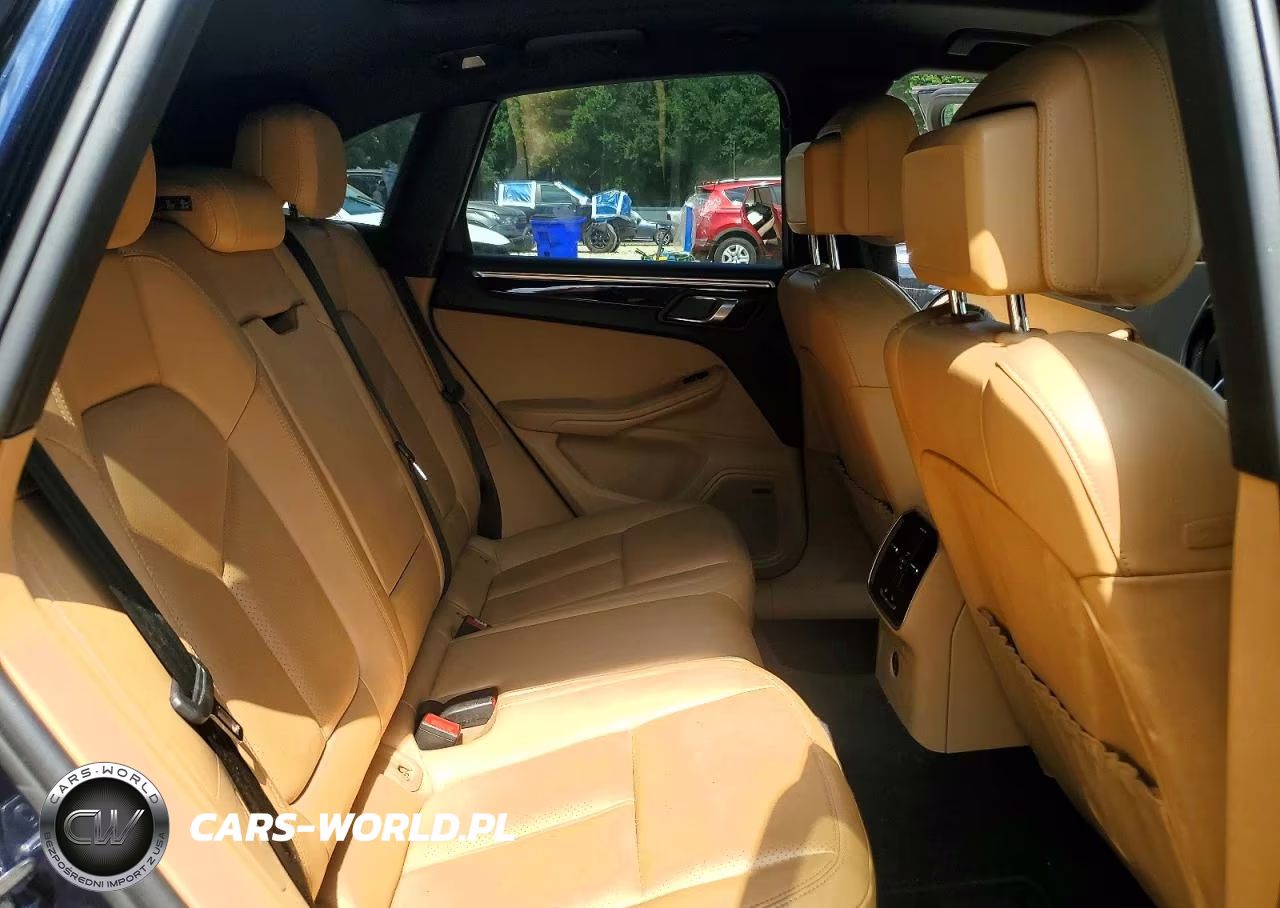 2018 Porsche Macan VIN:WP1AA2A54JLB13617 - 10